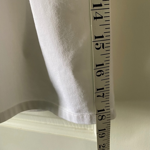 Chico's Cropped Capri Pants - White - Size L/12 (Chico's 2) - Picture 6 of 8